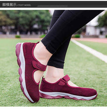 Carregar imagem no visualizador da galeria, Sapato ortopédico Jane
